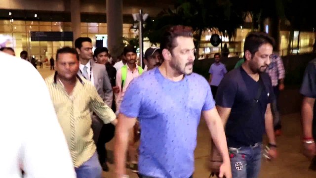 Salman Khan's Look Is Finally Unveiled His Upcoming Moive Poster ''Tubelight''