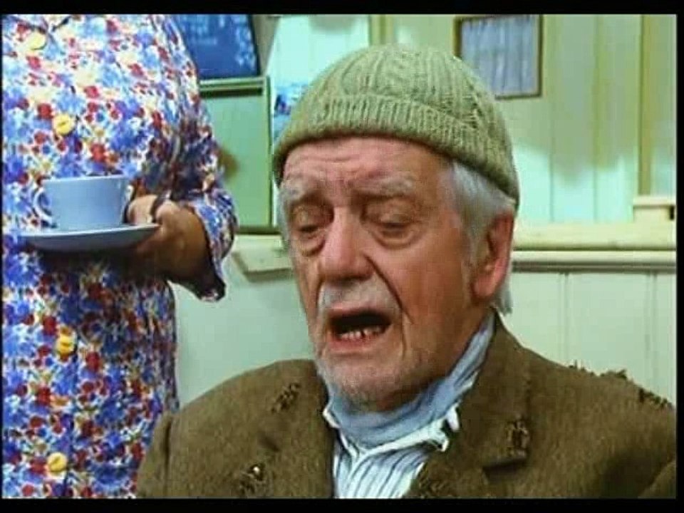 Last Of The Summer Wine S15 Ep 03 The Black Widow