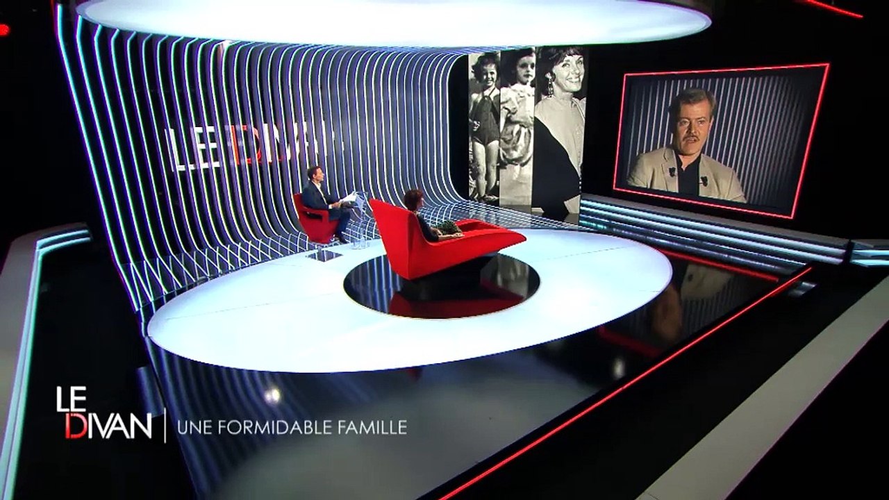 Quand Anny Duperey découvre qu'elle est inscrite sur un site de rencontre