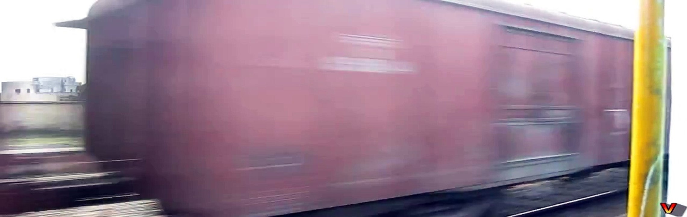 GD WDM-3A speed show through Durondha Jn. on NER