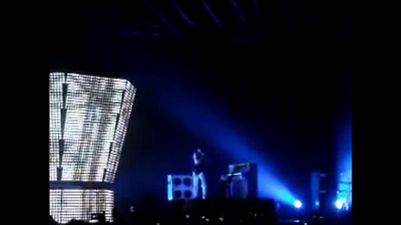 Muse - Take a Bow, Milan Datchforum, 12/04/2006