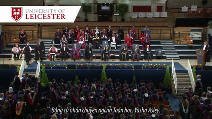 Thần đồng 15 tuổi tốt nghiệp đại học hạng ưu ở Anh