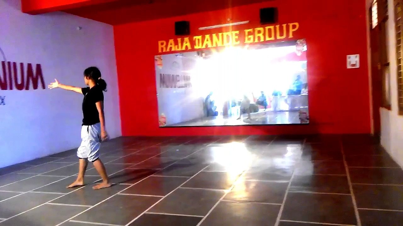 Kabhi Jo Badal Barse Lyrics Arijit Singh (Jackpot) __Contemporary Dance choreographer By Master Raja