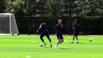 Kevin De Bruyne Hilarious First Touch In Manchester City Training!