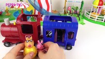 Peppa Pig Pirate Party - Peppas Company Trip by Train to Boat - Peppa Pig Toys Video