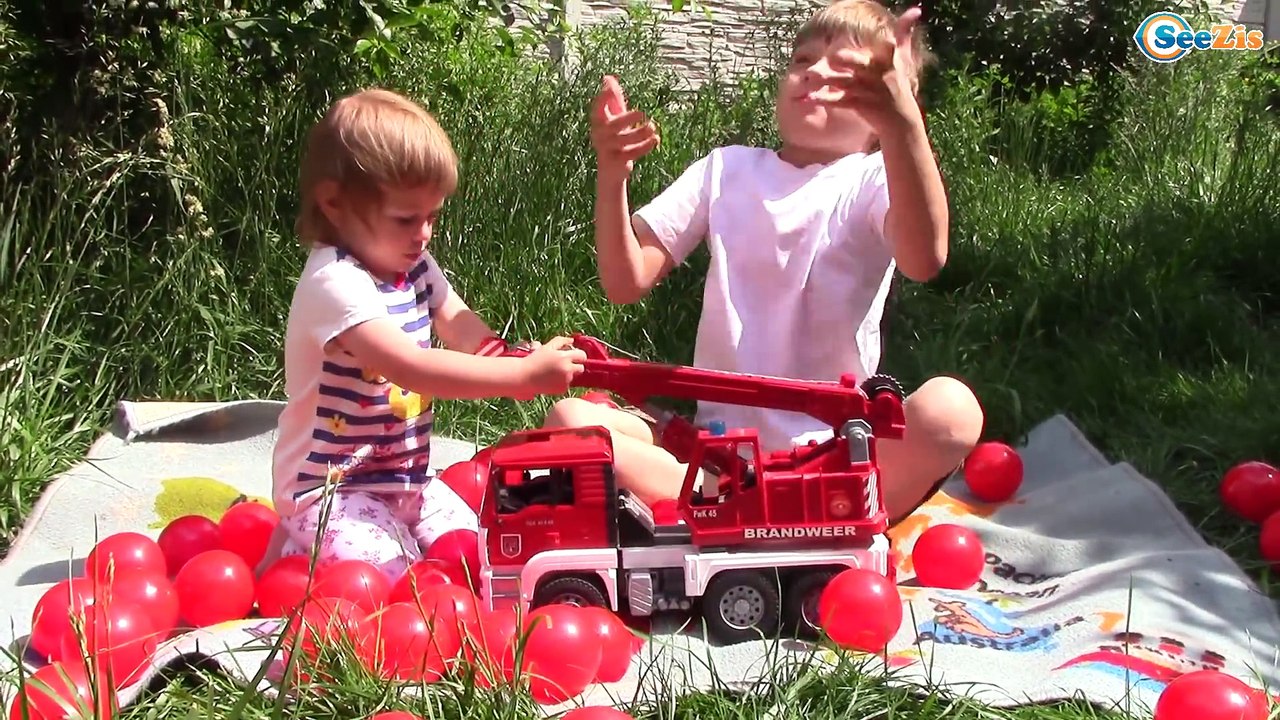 LEARN COLORS WITH CARS TOYS BRUDER | УЧИМ ЦВЕТА...