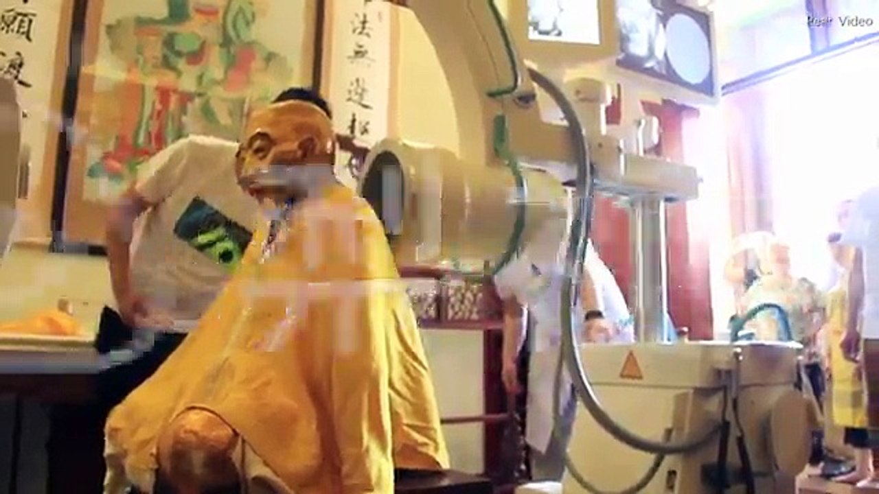 Xác ướp nguyên vẹn sau 1.000 năm của đại sư Phật giáo