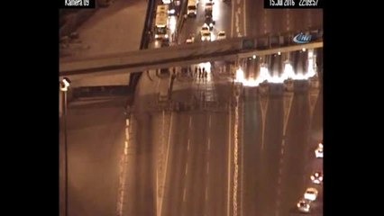 15 Temmuz Şehitler Köprüsünde Hain Darbeci Askerlerin Yeni Görüntüleri Ortaya Çıktı