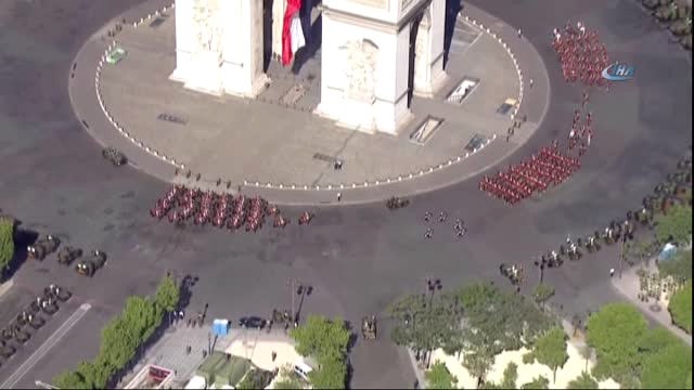 Fransa, Ulusal Bayramını Kutluyor- Fransa Cumhurbaşkanı Macron, Kutlamalara Katıldı