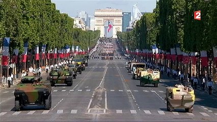 Regardez le défilé du 14 juillet à Paris résumé et commenté en moins de 100 secondes