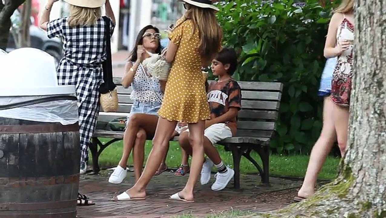 Kourtney Kardashian Chows Down On Huge Ice Cream