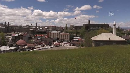 Sela" 93 Harbi'nde de Dadaşları Bir Araya Getirmiş (2)