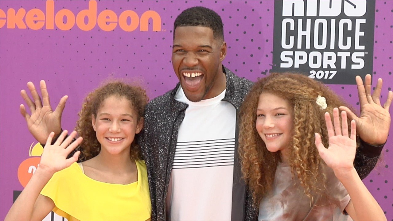Michael Strahan 2017 Kids’ Choice Sports Awards Orange Carpet