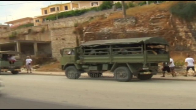 Ushtria pastron rrugët. Ndërhyrja në akset drejt plazheve - Top Channel Albania - News - Lajme