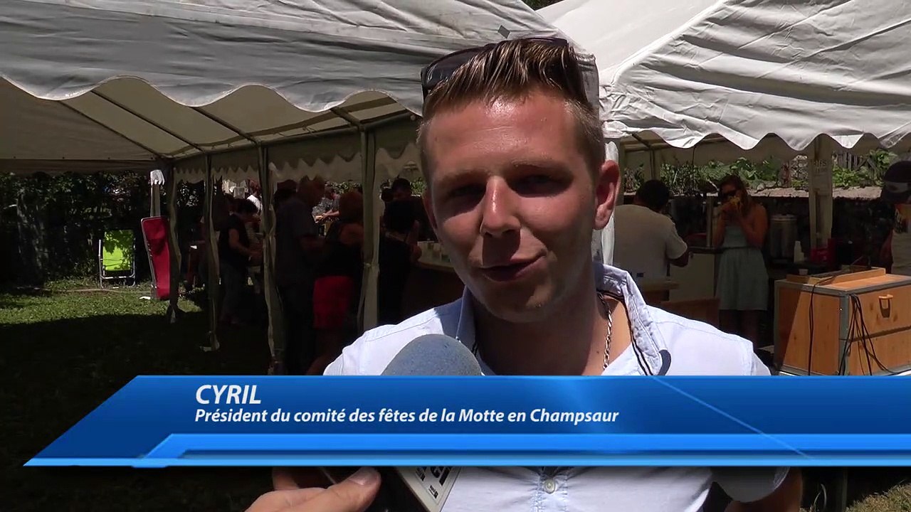 D!CI TV : le petit hameau de Molines en Champsaur en fête