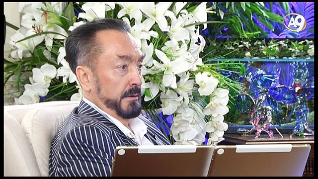 Tayyip Hocam İngiliz derin devletine karşı durabilen, İttihad-ı İslam'ı isteyen delikanlı bir lider. Tüm İslam alemi yanında olmalı.