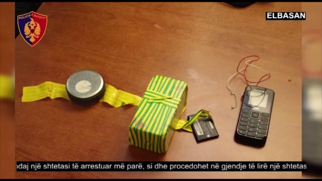 KAPEN MINA ME CELULAR NE ELBASAN NE NJE SERVIS CELULARESH, PRANGOSEN TRE PERSONA LAJM