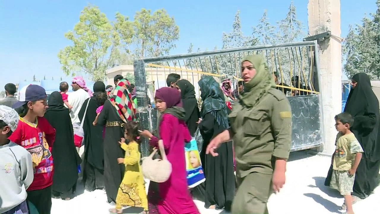 Aus raka geflüchtet – von der familie getrennt