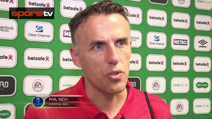 Neville: Rooney emekli olmak için gelmedi