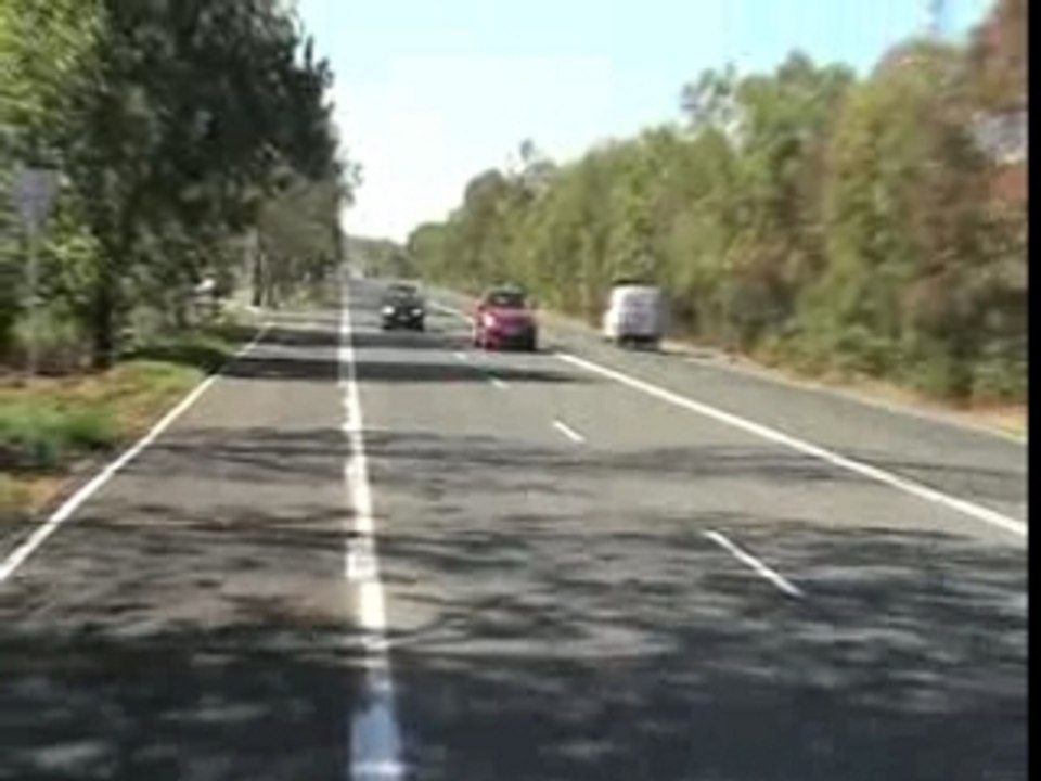 Infiniti Vs BMW 335  twin turbo