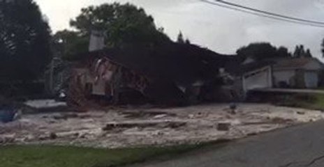 Florida Home Collapses Into Sinkhole