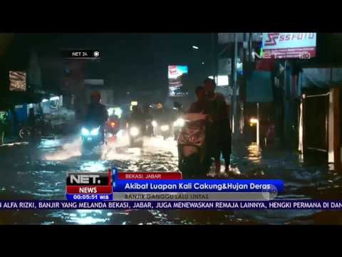 Terendam Banjir, Sebagian Kendaraan Nekat Menerobos Banjir di Jati Asih - NET24