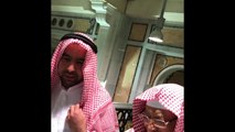 Metin Demirtaş. Umre 2017. Kabe'nin başmüezzini Sheikh Ali Mulla ile hasbihal ve ezan sohbeti. Sheikh Ali Mullah Makkah azan. Sheikh Ali Mulla Makkah azan. Sheikh Ali Ahmed Mulla. Sheikh Ali Ahmed Mulla azan. Kabe müezzini Seyh Ali Mulla. Senior Muazzin