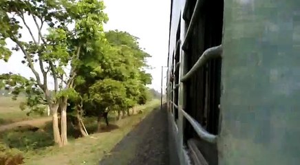 WAP-4 Poorva Exp honks Baruipara on HB Chord Line