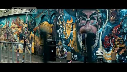 Duchess of Cambridge meets street cat named Bob