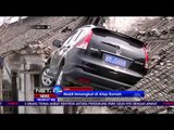 Kecelakan Tunggal, Mobil Tersangkut Diatas Rumah Warga di Cina - NET24