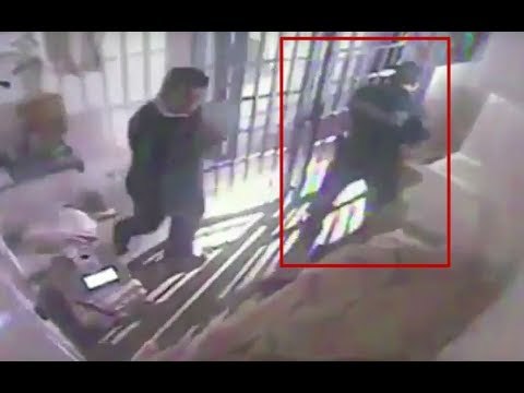 Qué pasó con los policías que vigilaban al Chapo cuando se fugó | Noticias con Ciro Gómez Leyva