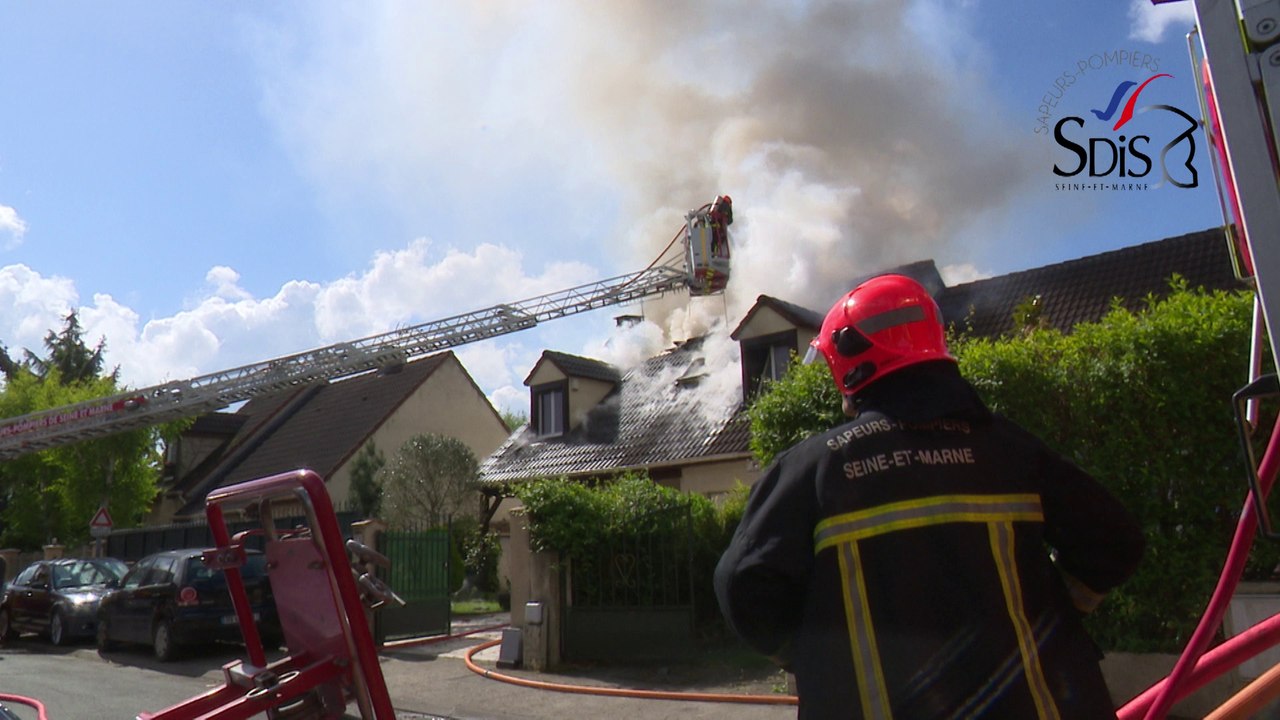 Feu de pavillon à Pontault-Combault
