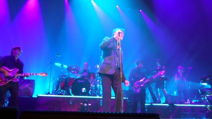 Bryan Ferry "Mother Of Pearl" & "Both Ends Burning" & "Editions Of You" & "Do The Strand" live Gent Belgium 13 Oct 2017