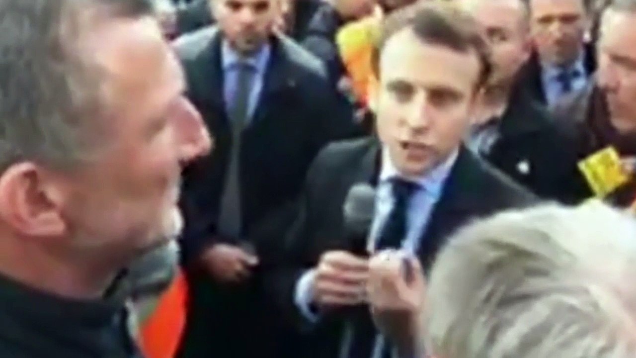 "Vous êtes venu car Marine est venue" L’échange tendu entre Macron et des salariés de Whirlpool