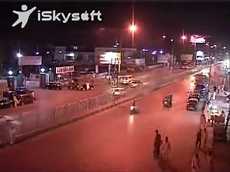 Under metro bus bridge pindi - Video