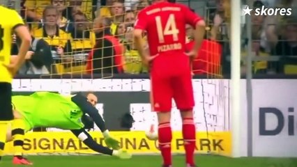 Manuel Neuer: The German Wall. 