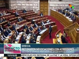 Acreedores piden a Grecia privatizar 40% de empresas eléctricas