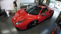 Aplicando vinilos en el Ferrari 488 Spider de RentLux - Car Wrapping by Pronto Rotulo [Full HD,2560x1440]