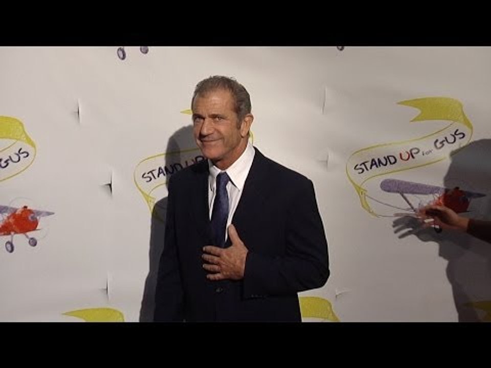 Mel Gibson "Stand Up For Gus" Benefit Event Red Carpet