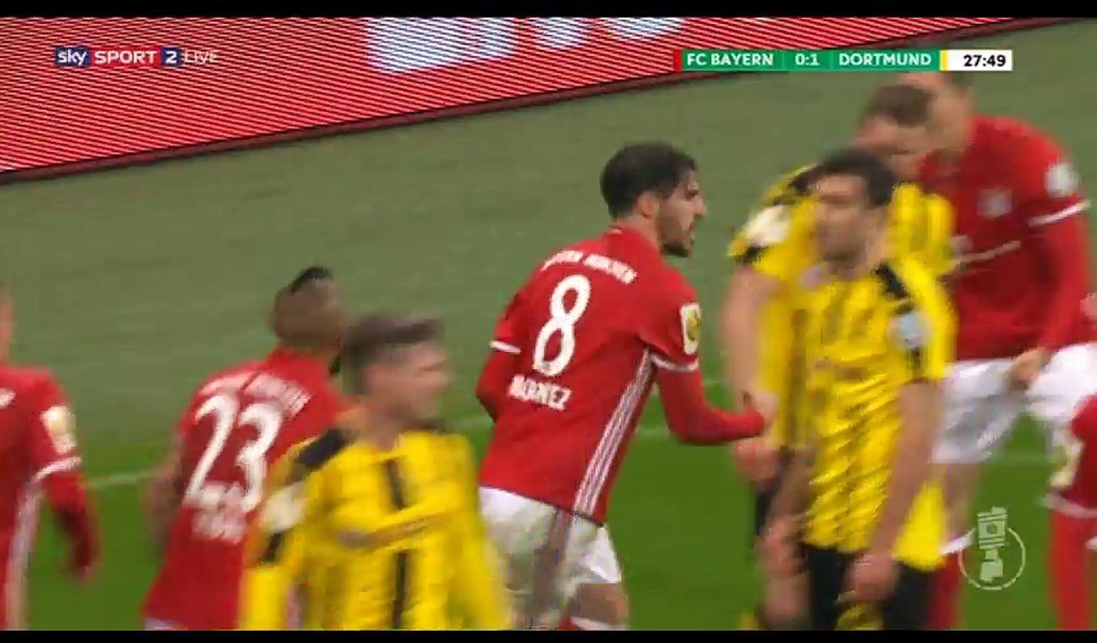 Javi Martinez Goal HD - Bayern Munich 1-1 Dortmund - 26.04.2017