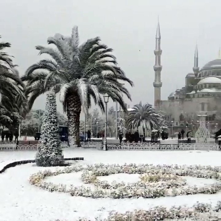 ارشيفية لساحة السلط اسطنبول