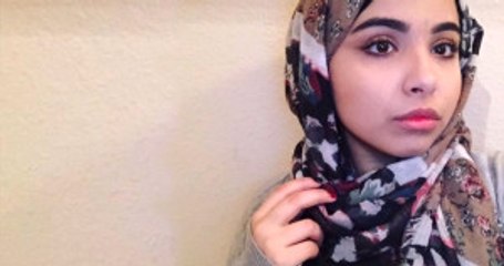 Genç Kız Başörtüsü Yüzünden Kendisine Kötü Davrananlara Büyük Bir Ders Verdi