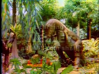 Land of the lost S 1 E 13 Follow That Dinosaur (1974)