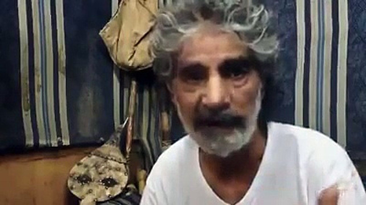 أفصح رجل عربي لم أسمع أحد فى هذا الزمان يتكلم العربية بهذا الجمال -
