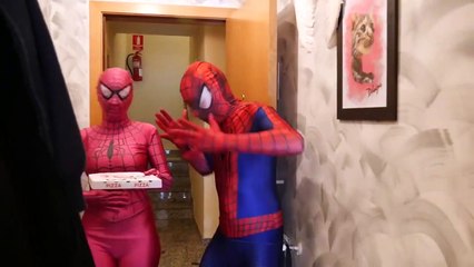 SPIDERMAN HURTS VS SPIDERGIRL !! Baby Spiderman vs Joker FREAK w_ Maleficent-_gna5