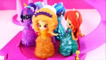 Descargar video: MLP My Little Pony Equestria Girls Princess Dress Toy Surprises! Girls toys, Pony Toys, Kids-CAv0