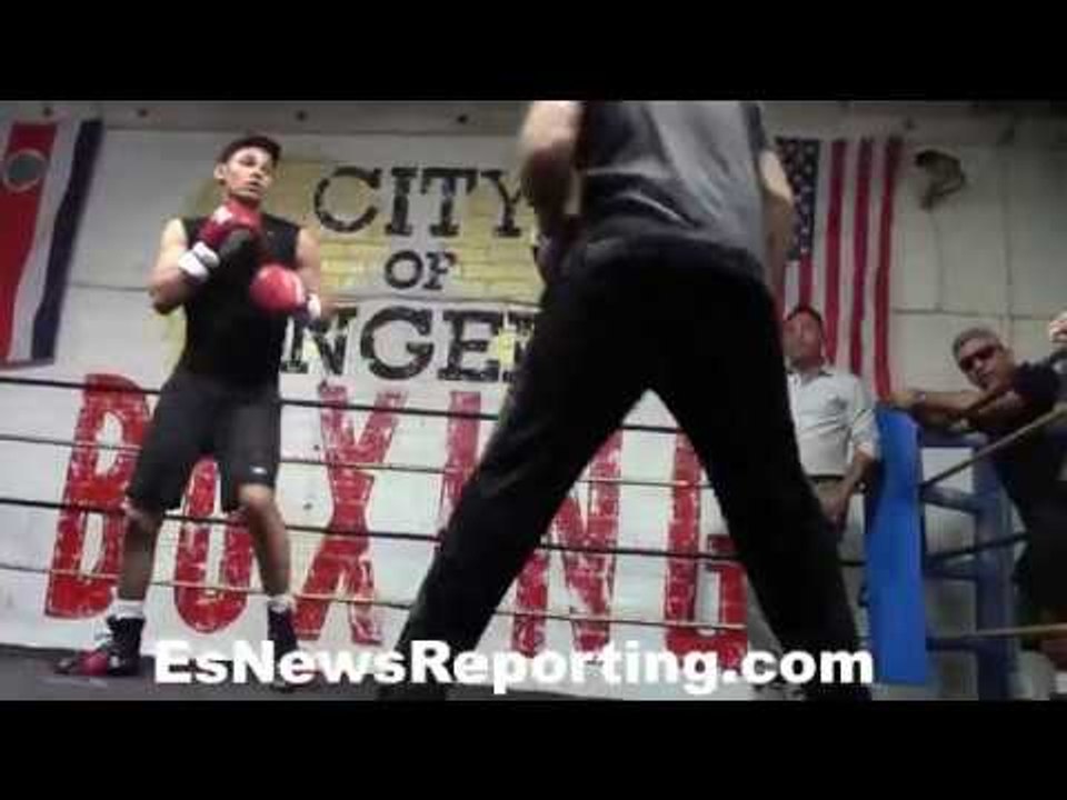 Ryan Garcia showing off his boxing skills !! - EsNews Boxing