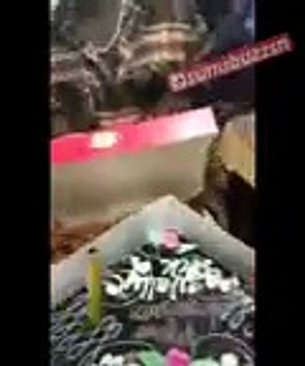 Emouvant - Wally Seck célèbre son anniversaire et pleure chaudement devant les témoignages de ses