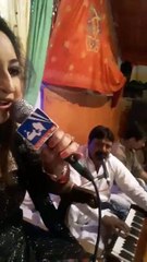 Afshan Zaybi Singing Mere Rashqe Qamar on Wedding Mehfil Song