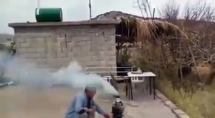 مقلب تركي مضحك شاهد للأخير‬‎